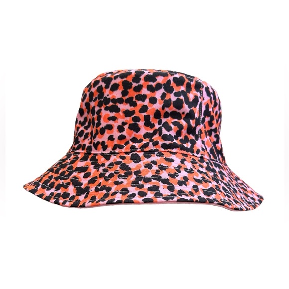 Fabletics Reversible Bucket Hat - Picture 3 of 4